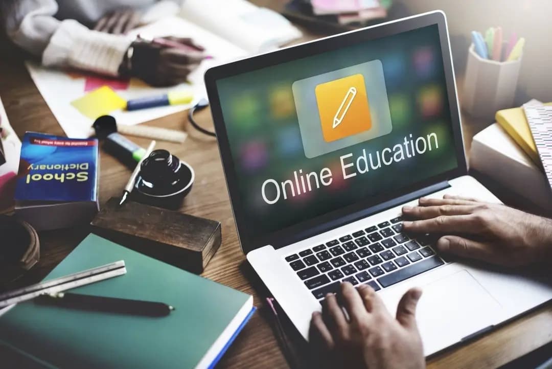 Eight Tools to Help Improve Digital Education